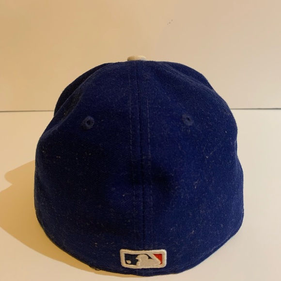 LA Dodgers Fitted Hat - Picture 2 of 4